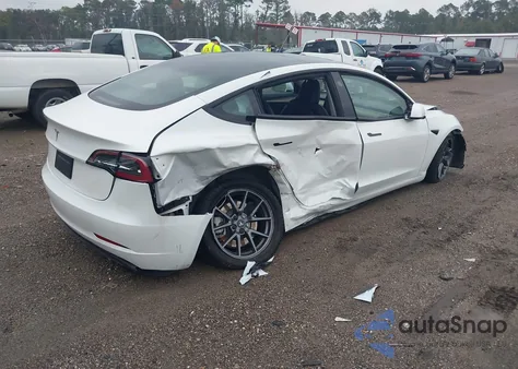 2023 Tesla Model 3 Rear-Wheel Drive z USA, uszkodzony, nr VIN 5YJ3E1EA9PF557880